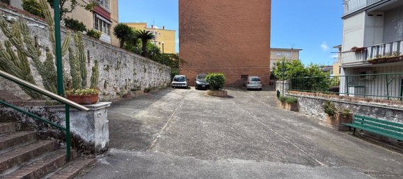 3 bedrooms Apartment in Naples, Italy No. 313999 26