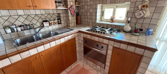 3 bedrooms Apartment in Naples, Italy No. 313999 17