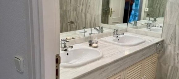 3 Schlafzimmer Wohnung in Marbella, Spain, Nr. 24483 6