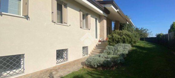 3 chambres Villa à Due Carrare, Italy No. 90280 3