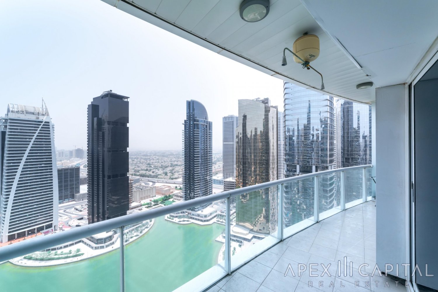1 bedroom Apartment in Jumeirah Lake Towers, UAE No. 7574