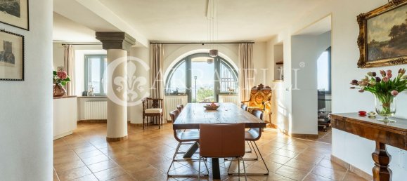12 rooms Villa in Passignano sul Trasimeno, Italy No. 70740 25