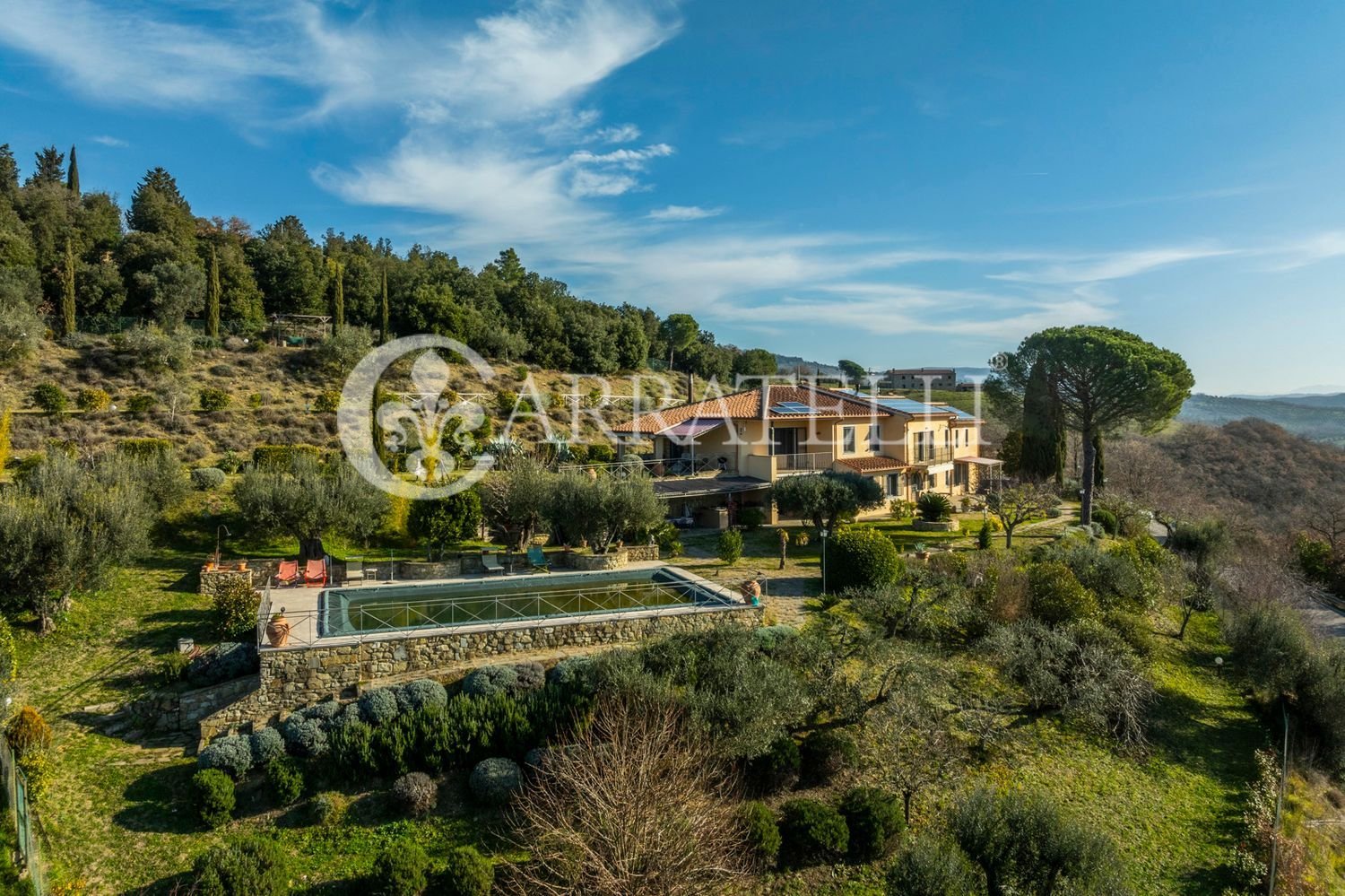 12 rooms Villa in Passignano sul Trasimeno, Italy No. 70740