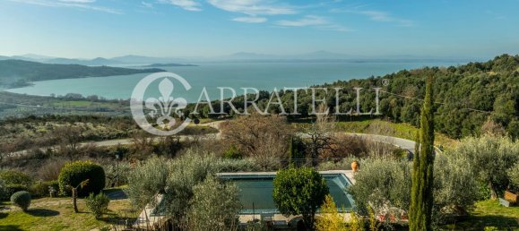 12 rooms Villa in Passignano sul Trasimeno, Italy No. 70740 13