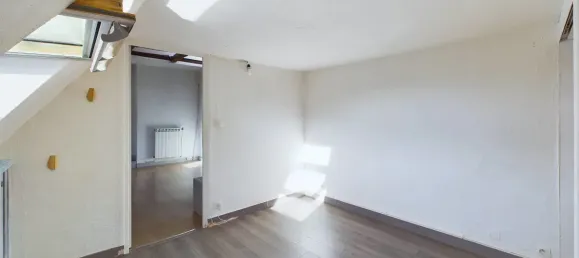 1 bedroom Apartment in Paris, France No. 125392 9