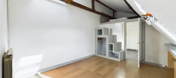 1 bedroom Apartment in Paris, France No. 125392 3