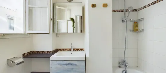 1 bedroom Apartment in Paris, France No. 125392 10