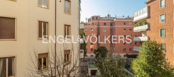 6 rooms Apartment in Rome, Italy No. 68783 14
