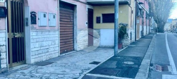 2 bedrooms House in Terni, Italy No. 264032 2