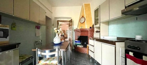 2 bedrooms House in Terni, Italy No. 264032 5