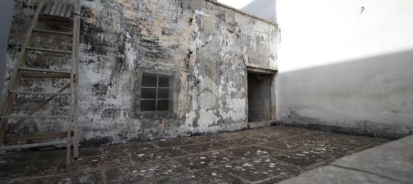 Дом с 3 комнатами в Франкавилла Фонтана, Италия № 24337 18