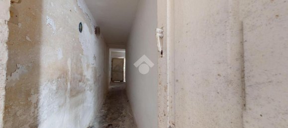 Дом с 3 комнатами в Франкавилла Фонтана, Италия № 24337 21