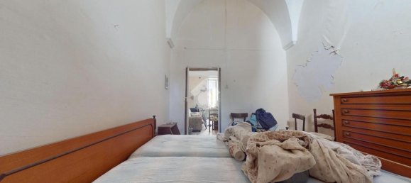 Дом с 3 комнатами в Франкавилла Фонтана, Италия № 24337 4