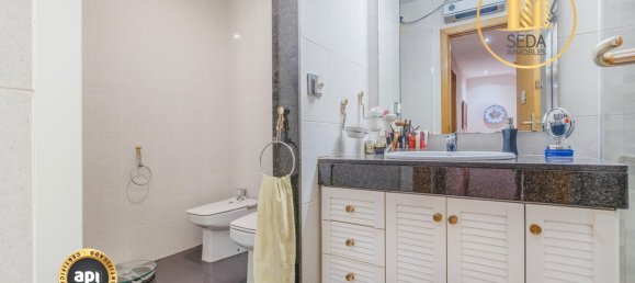 3 bedrooms Townhouse in Terrassa, Spain No. 136467 8