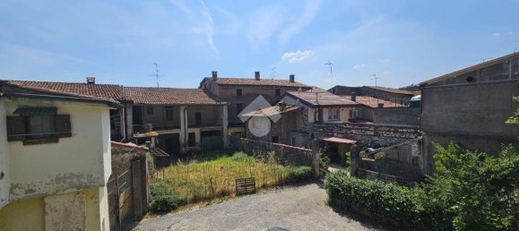 6 bedrooms House in Provaglio d'Iseo, Italy No. 176341 10