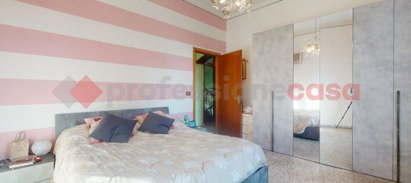 Casa de 3 habitaciónes en Barga, Italy No. 230258 9