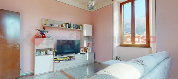 Casa de 3 habitaciónes en Barga, Italy No. 230258 4