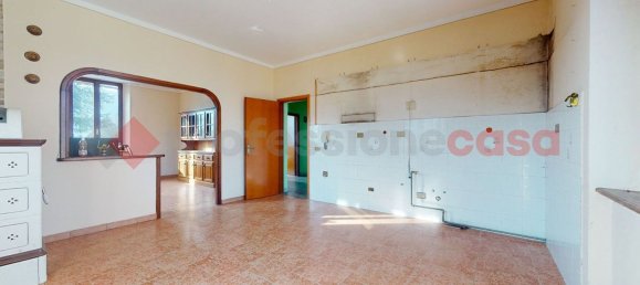 Casa de 3 habitaciónes en Barga, Italy No. 230258 22