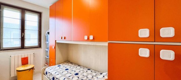 3غرفة شقة في Desenzano del Garda, Italy رقم 151668 25