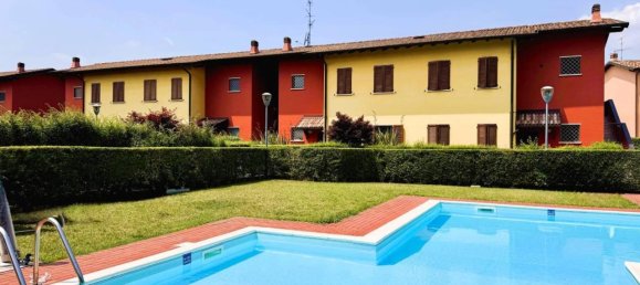 3غرفة شقة في Desenzano del Garda, Italy رقم 151668 2