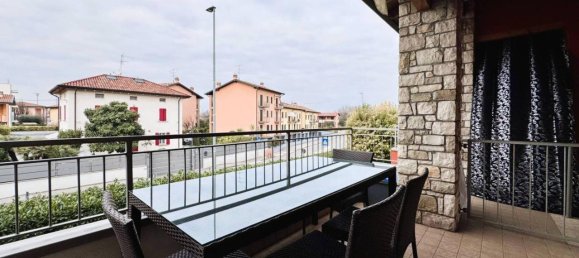 3غرفة شقة في Desenzano del Garda, Italy رقم 151668 13