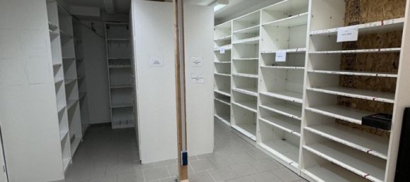 Здание с 4 комнатами в Везель, Германия № 57488 12