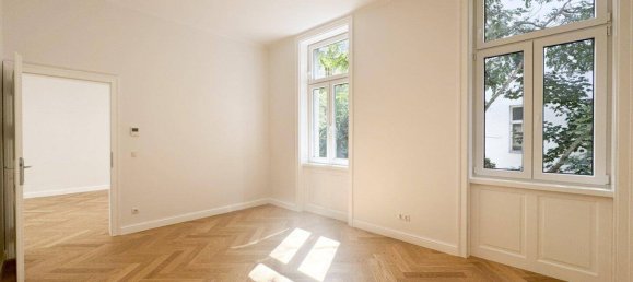 2 rooms Apartment in Mariahilf, Austria No. 249454 4