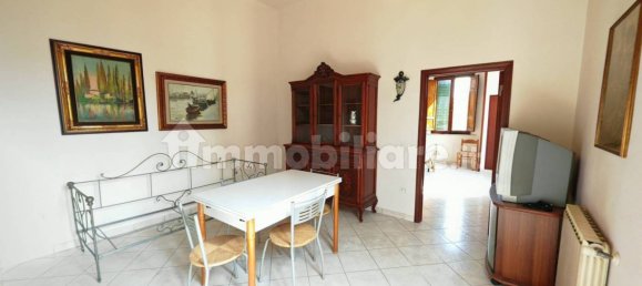 2 bedrooms Apartment in Ponsacco, Italy No. 351974 4
