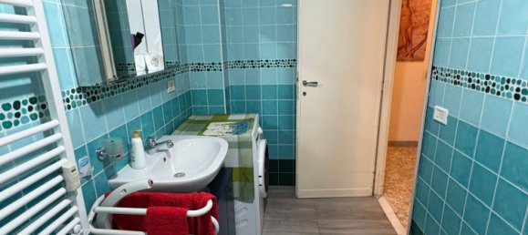 6 rooms Apartment in Rome, Italy No. 44847 24