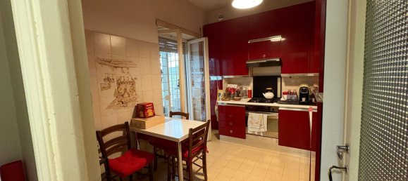6 rooms Apartment in Rome, Italy No. 44847 21