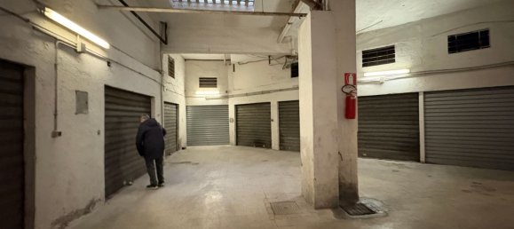 6 rooms Apartment in Rome, Italy No. 44847 30