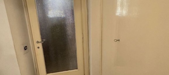 6 rooms Apartment in Rome, Italy No. 44847 26