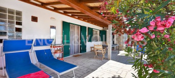 2 bedrooms Apartment in Campo nell'Elba, Italy No. 64986 4