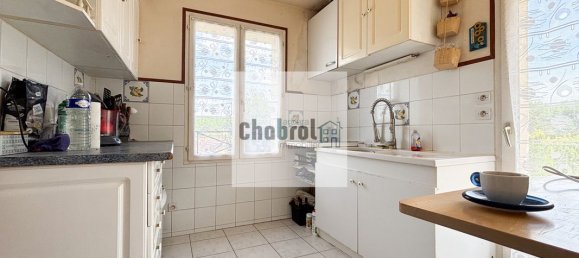 Дом с 3 спальнями в Крамуази, Франция № 66859 3