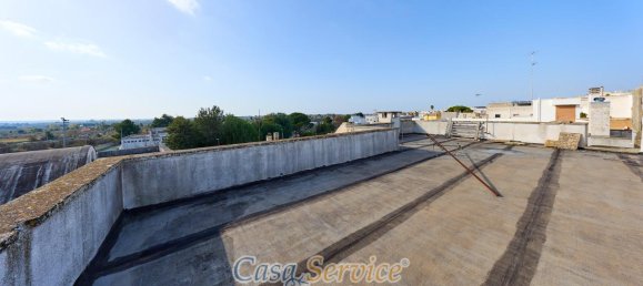 6 rooms House in Tuglie, Italy No. 230589 12