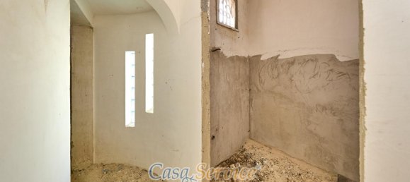 6 rooms House in Tuglie, Italy No. 230589 39