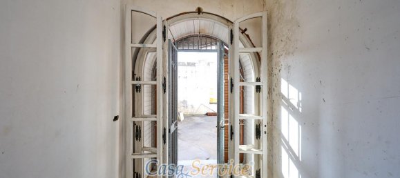 6 rooms House in Tuglie, Italy No. 230589 36