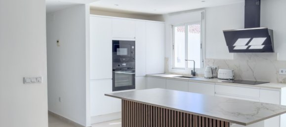 Penthouse T2 em Marbella, Spain N.º 147041 44