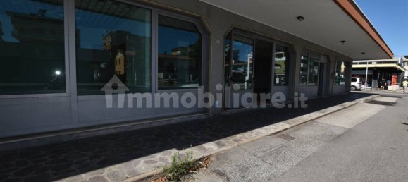 5 rooms Office in San Donà di Piave, Italy No. 339205 8