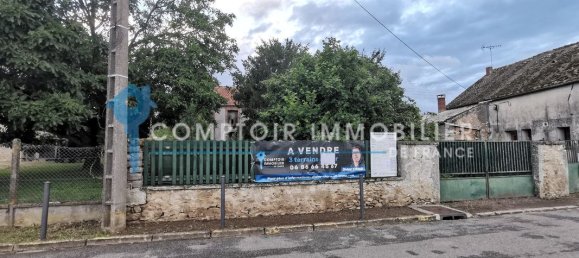3 Schlafzimmer Grundstück in La Foret-le-Roi, France, Nr. 176963 2