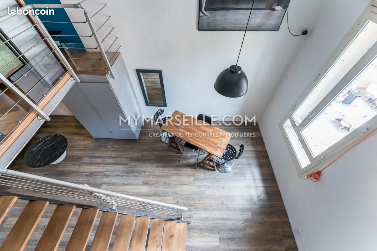 2 bedrooms Duplex in Marseille, France No. 339823