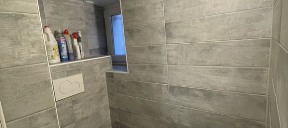 2 chambres Duplex à Château-Thierry, France No. 243805 5