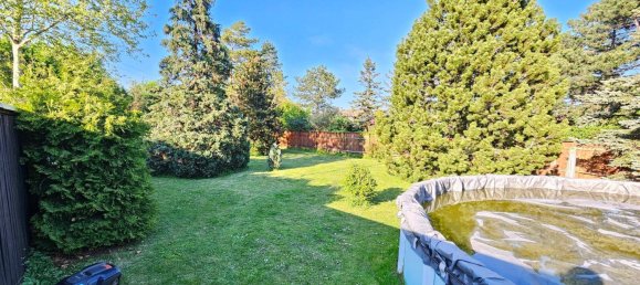 4-salle Terrain à Baden, Austria No. 231754 2