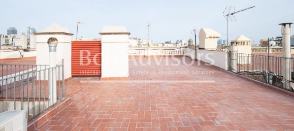 2 bedrooms Penthouse in Ciutat Vella, Spain No. 164764 17