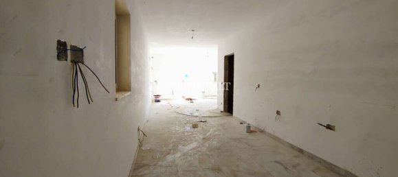 Duplex independente T2 em Zabbar, Malta N.º 2080 36