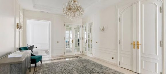 7 bedrooms Apartment in Paris, France No. 168276 15