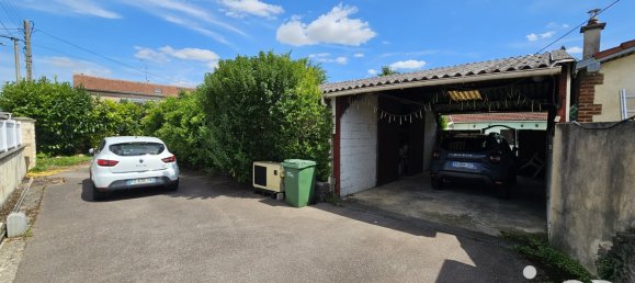 4 bedrooms House in Troyes, France No. 239108 12