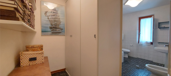 3 bedrooms House in Vernio, Italy No. 152709 26