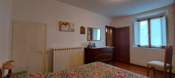 3 bedrooms House in Vernio, Italy No. 152709 17