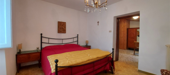 3 bedrooms House in Vernio, Italy No. 152709 25